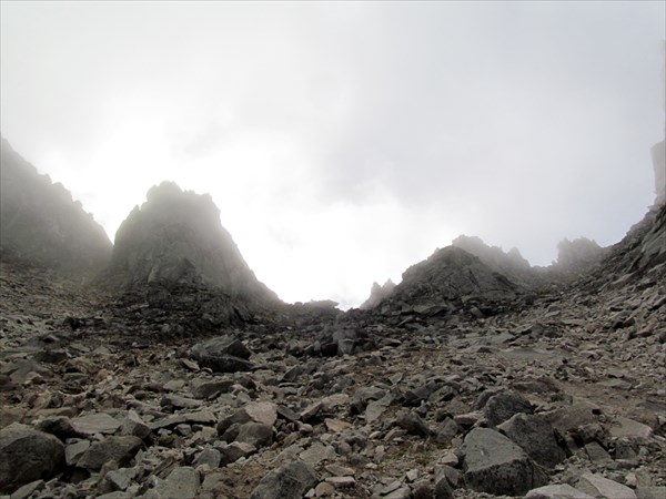 Вниз с перевала УГНТУ 2